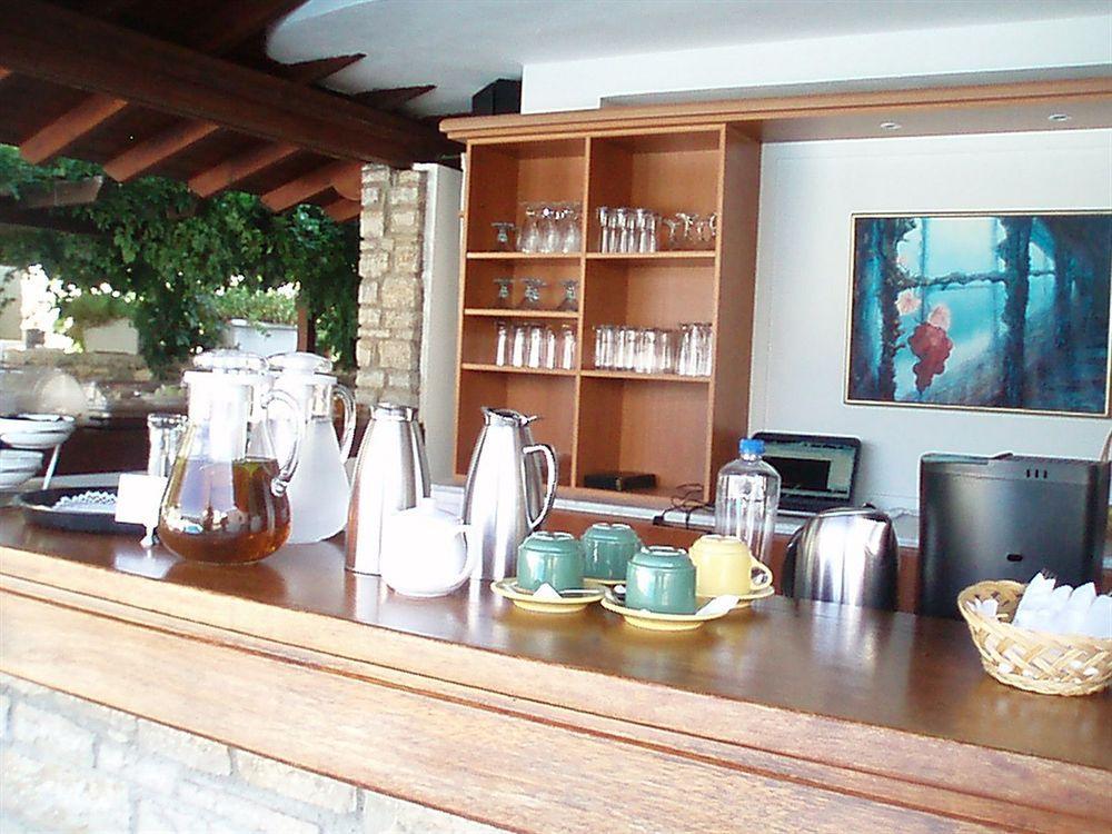 Scorpios Hotel & Suites Samos Town Exteriör bild