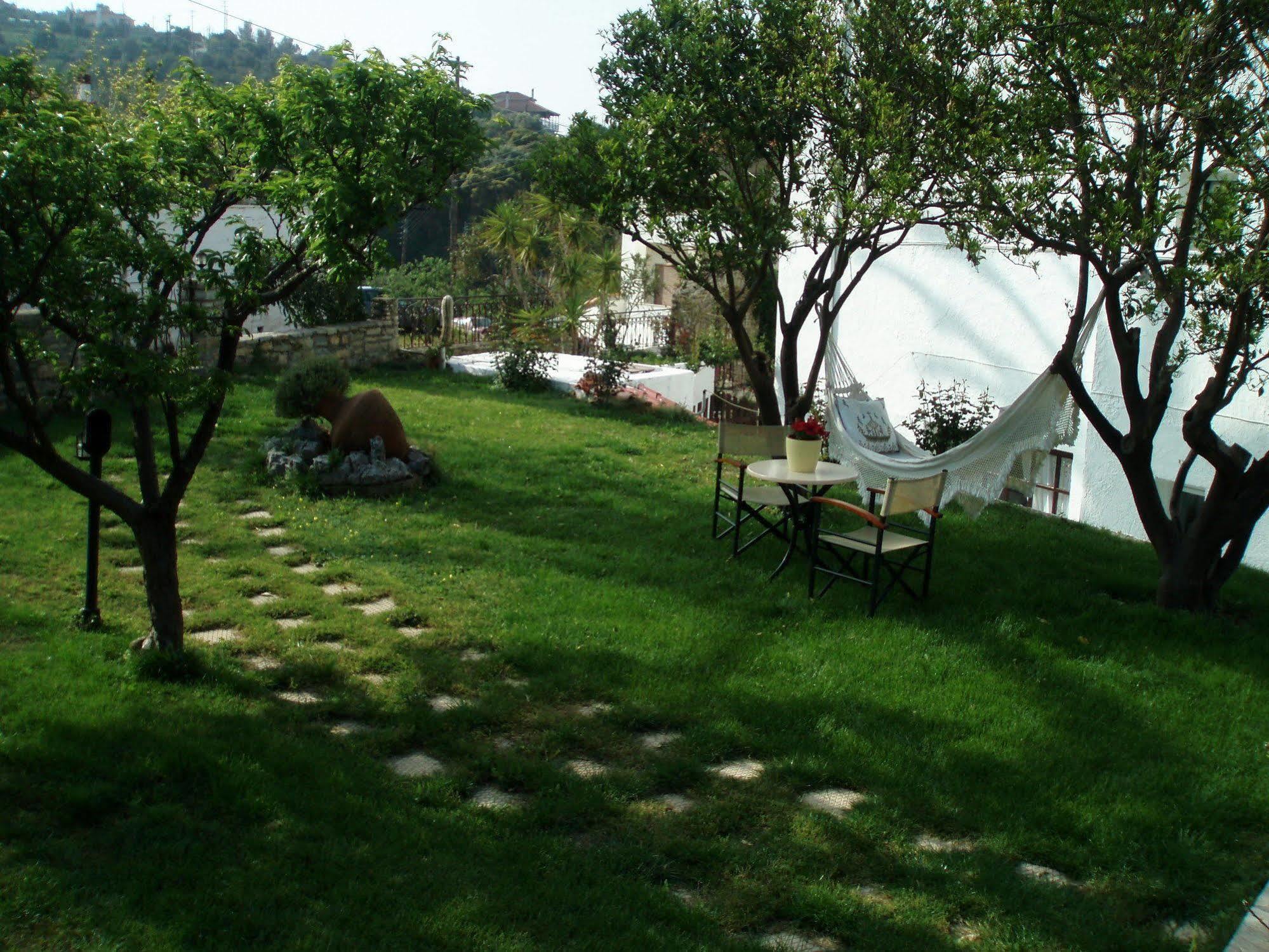 Scorpios Hotel & Suites Samos Town Exteriör bild