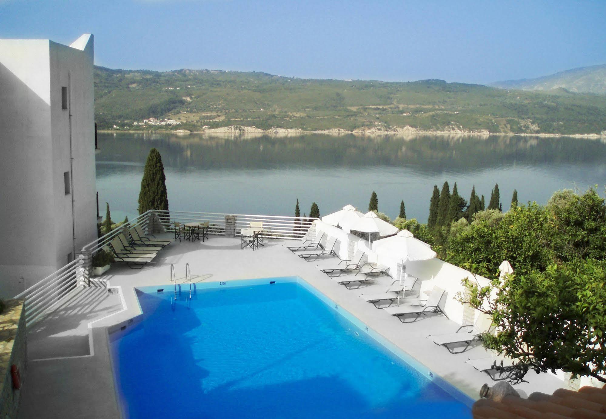 Scorpios Hotel & Suites Samos Town Exteriör bild