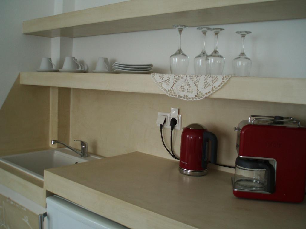 Scorpios Hotel & Suites Samos Town Rum bild